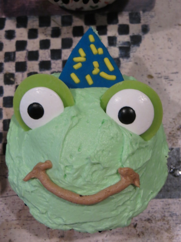 Frog Birthday Cupcake